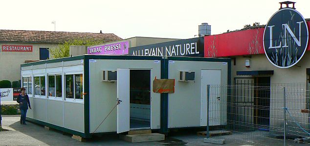 bungalows Somoloc FTF pour boulangerie-pâtisserie éphémère